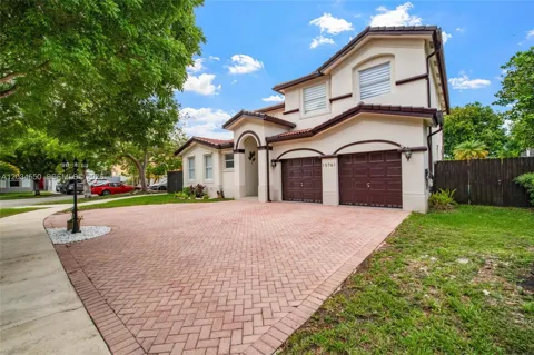 15761 SW 59th Ter
