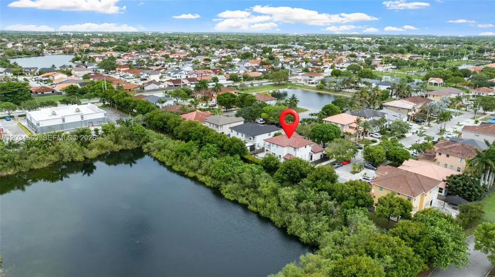 15761 SW 59th Ter Miami, FL 33193