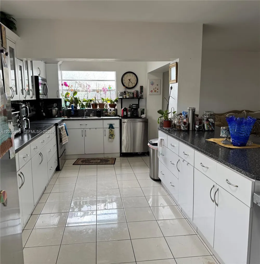 13326 SW 9th Ter Miami, FL 33184