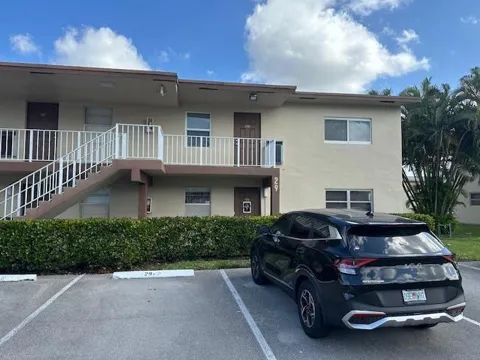 7605 NW 5th Court #208