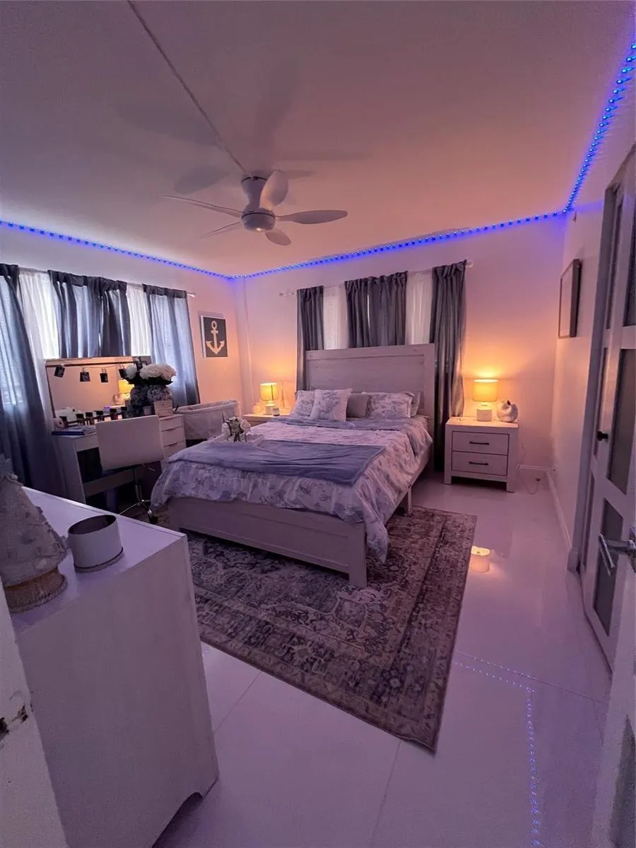 400 Golden Isles Drive #20 Hallandale Beach, FL 33009