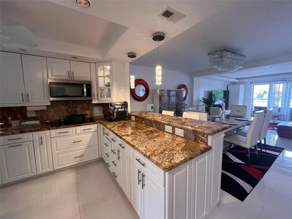 400 Golden Isles Drive #20 Hallandale Beach, FL 33009