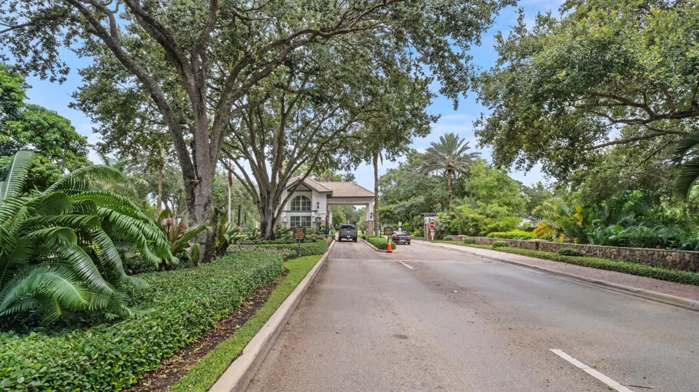 7510 E Cypresshead Drive Parkland, FL 33067