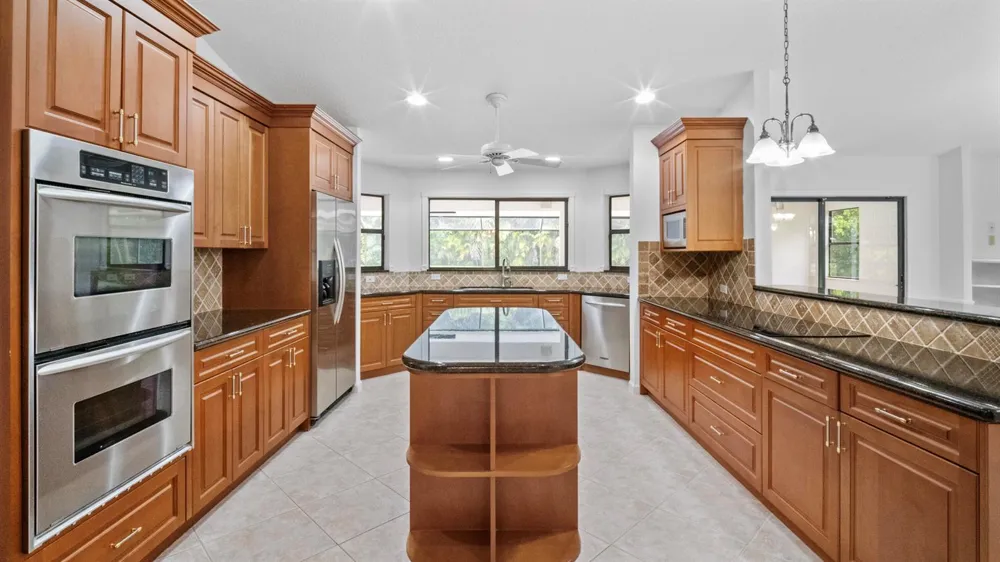 7510 E Cypresshead Drive Parkland, FL 33067