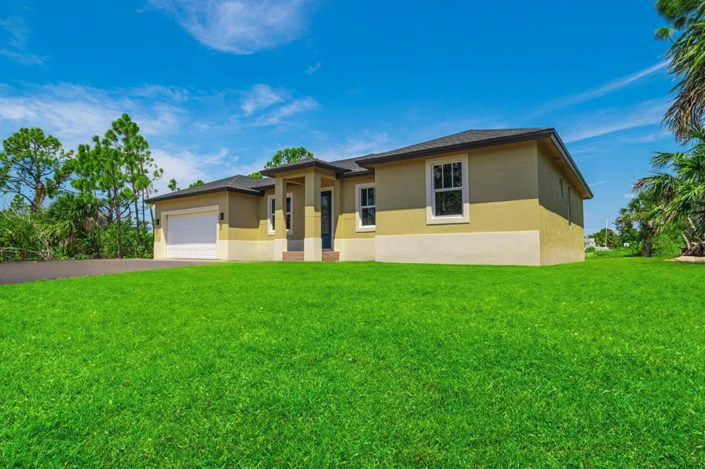 15261 Brainbridge Circle Port Charlotte, FL 33981