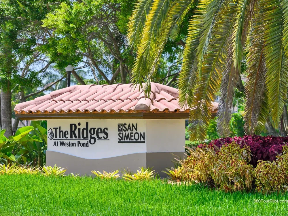 4032 Pinewood Lane Weston, FL 33331