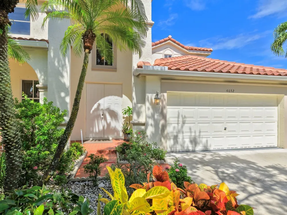 4032 Pinewood Lane Weston, FL 33331