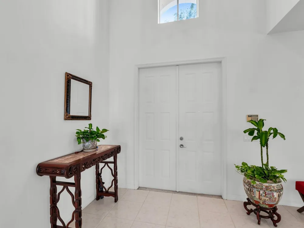 4032 Pinewood Lane Weston, FL 33331