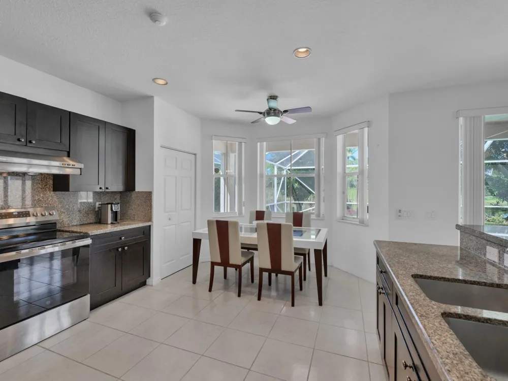 4032 Pinewood Lane Weston, FL 33331