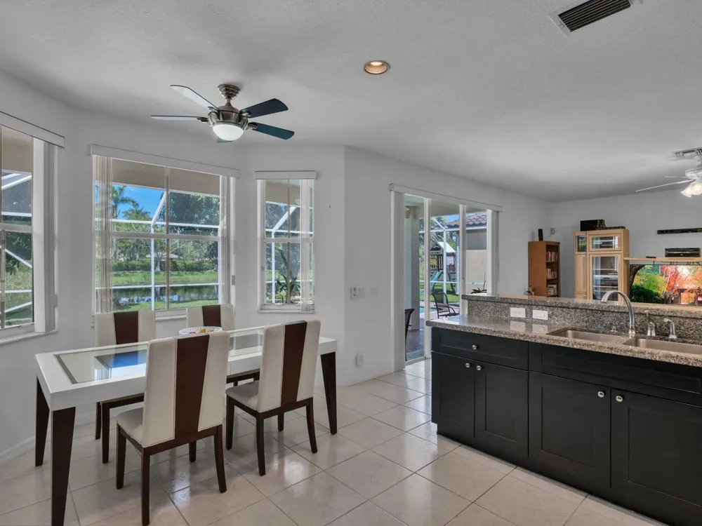 4032 Pinewood Lane Weston, FL 33331