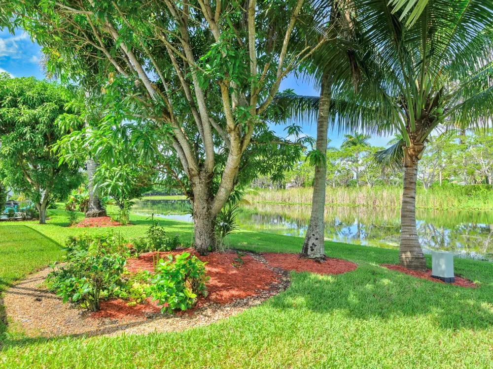 4032 Pinewood Lane Weston, FL 33331