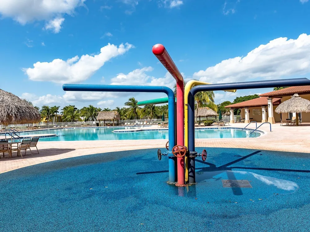 4032 Pinewood Lane Weston, FL 33331