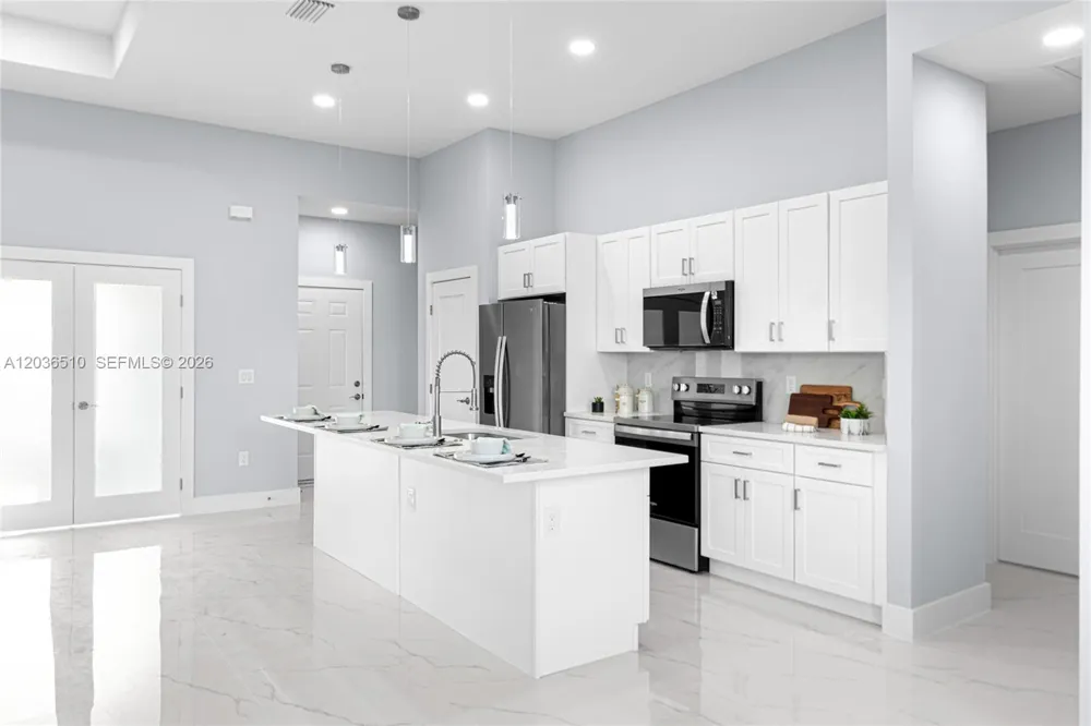 804 Curtis Ave N Lehigh Acres, FL 33971