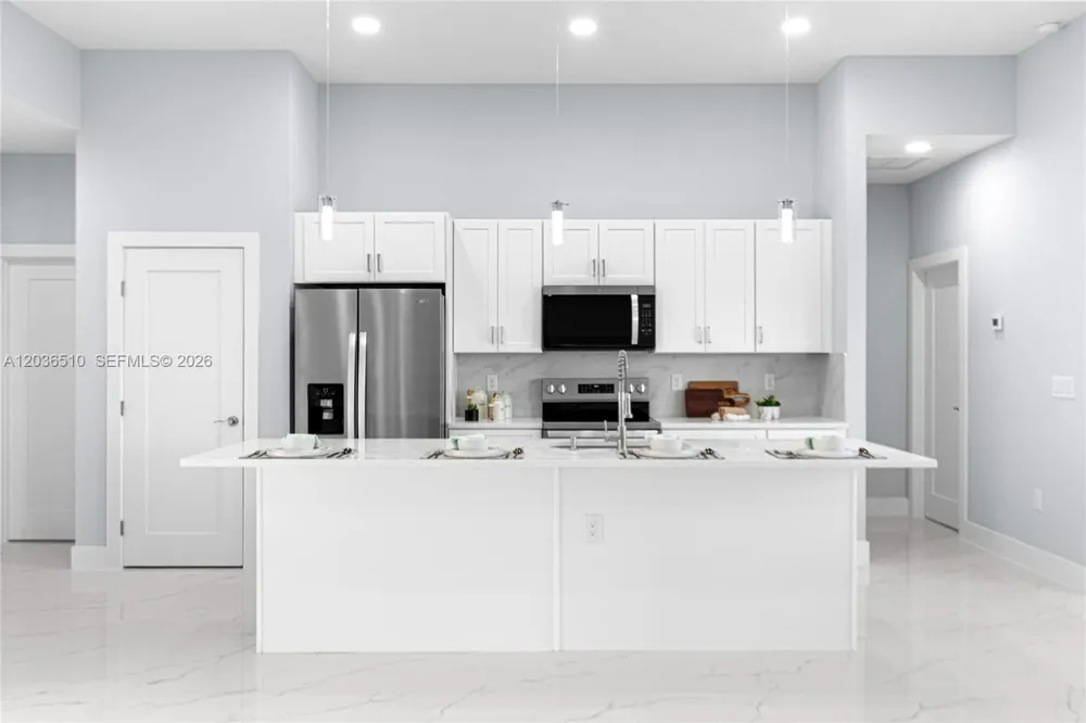 804 Curtis Ave N Lehigh Acres, FL 33971