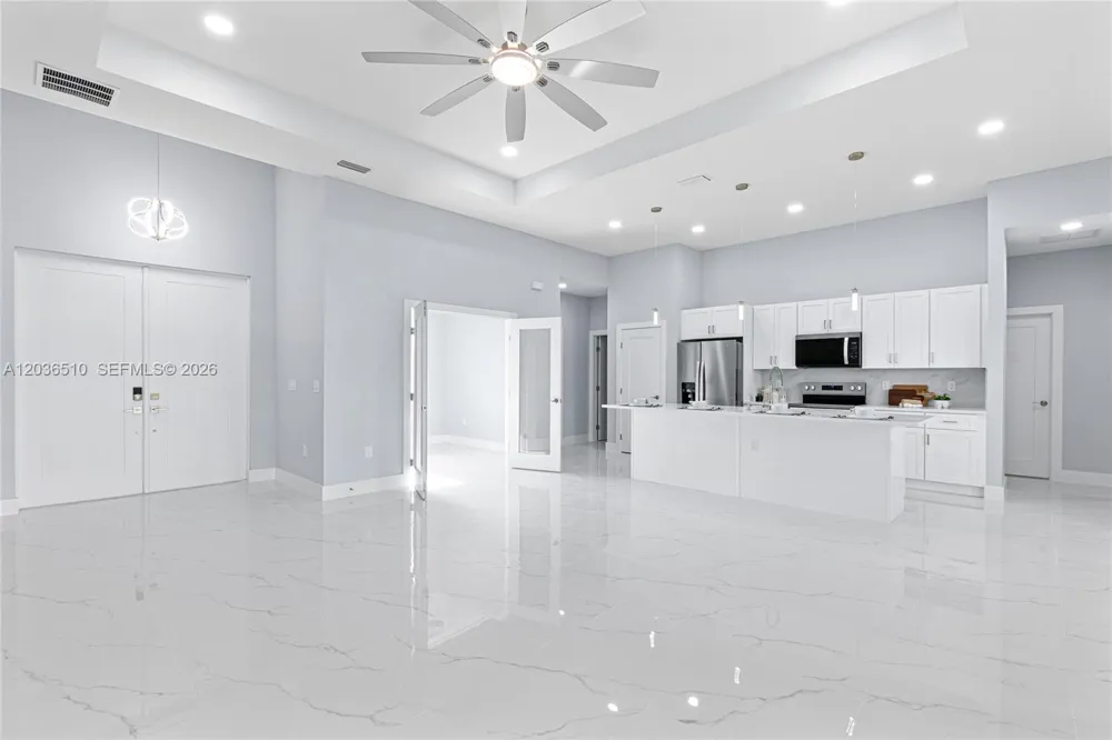804 Curtis Ave N Lehigh Acres, FL 33971