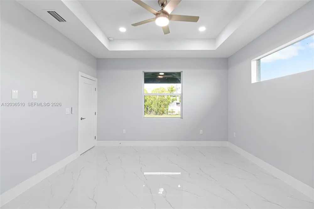 804 Curtis Ave N Lehigh Acres, FL 33971