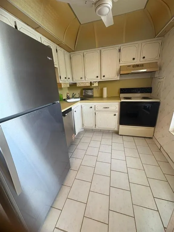 6001 NW 61st Avenue #105 Tamarac, FL 33319