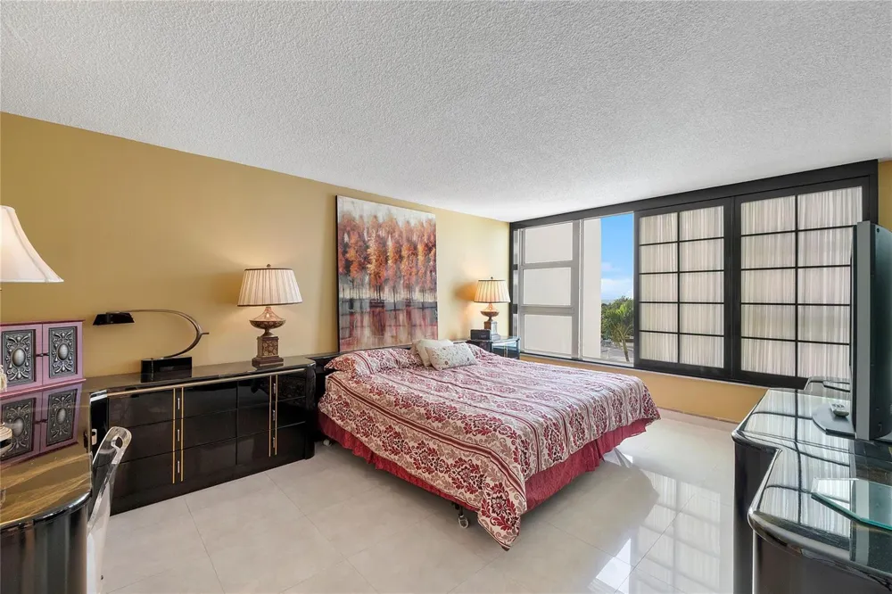 1620 S Ocean Boulevard #4f Lauderdale By The Sea, FL 33062