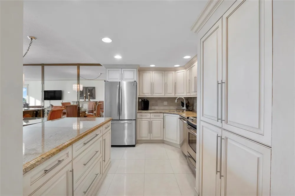 1620 S Ocean Boulevard #4f Lauderdale By The Sea, FL 33062