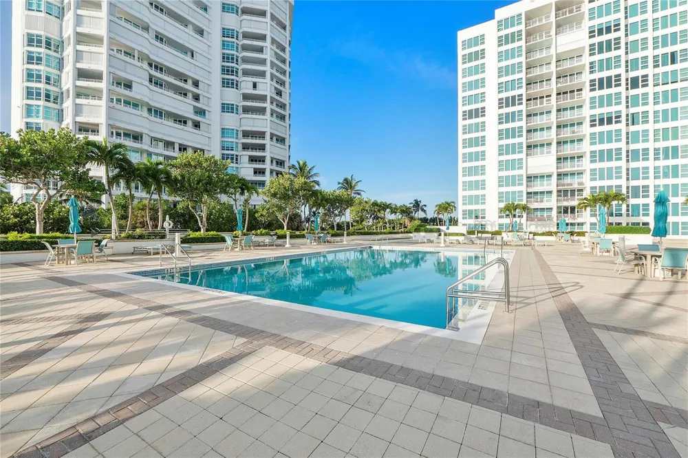 1620 S Ocean Boulevard #4f Lauderdale By The Sea, FL 33062