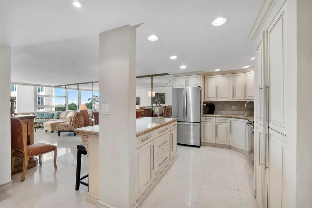 1620 S Ocean Boulevard #4f Lauderdale By The Sea, FL 33062