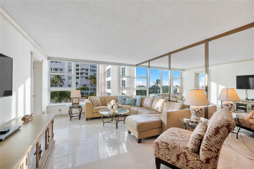 1620 S Ocean Boulevard #4f Lauderdale By The Sea, FL 33062