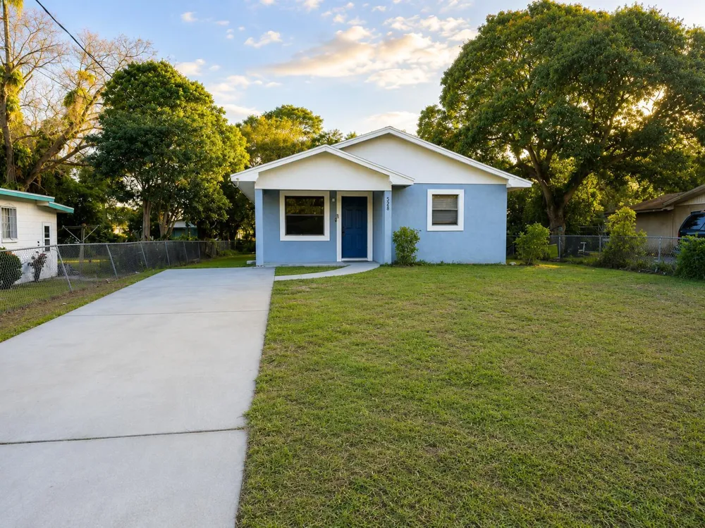 2903 Avenue R Fort Pierce, FL 34947
