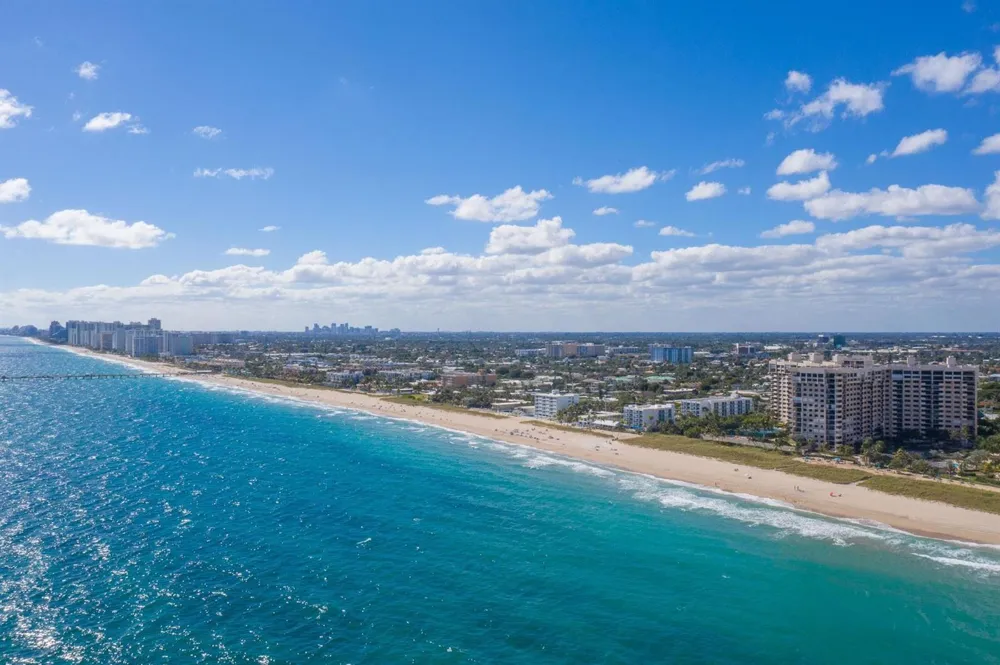 4900 Ocean Boulevard #1003 Lauderdale By The Sea, FL 33308