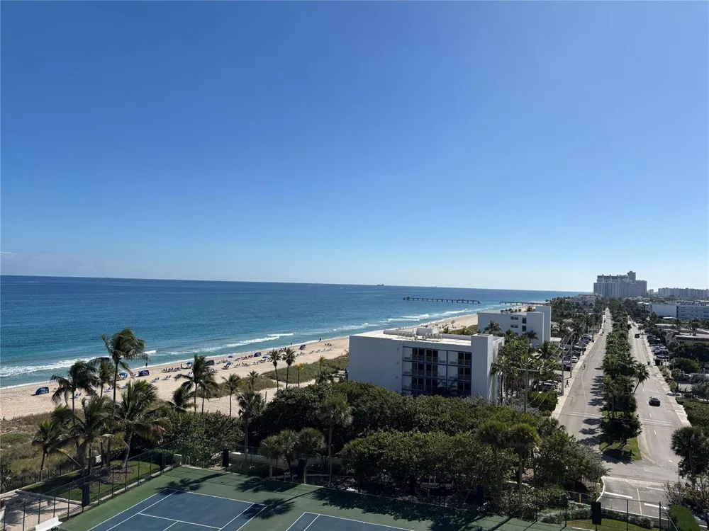 4900 Ocean Boulevard #1003 Lauderdale By The Sea, FL 33308