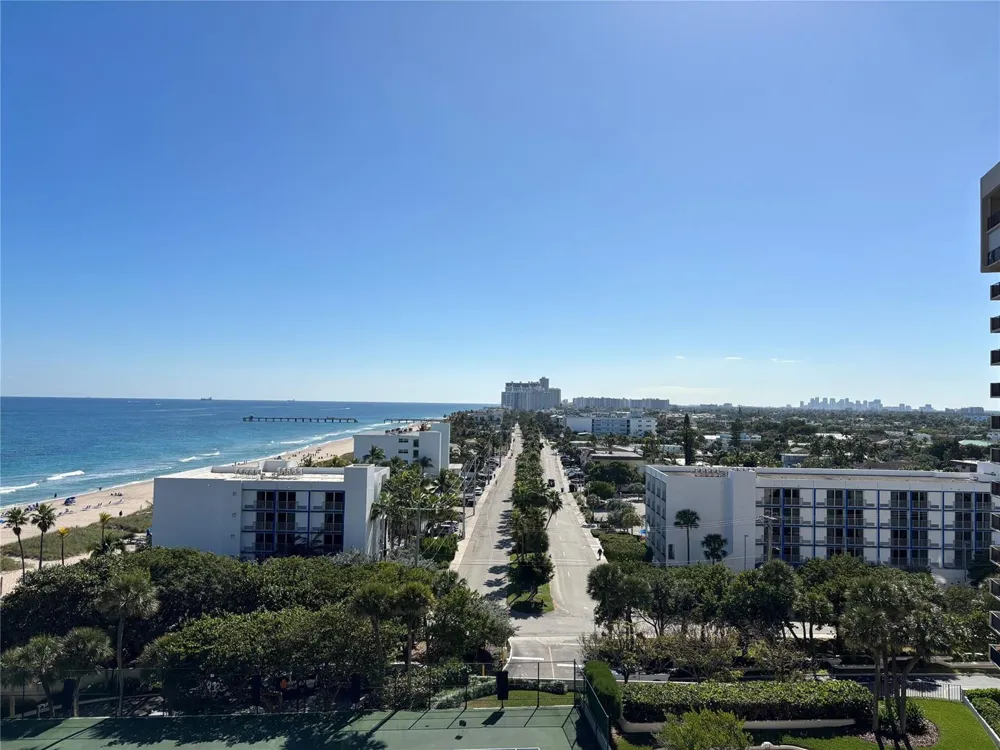 4900 Ocean Boulevard #1003 Lauderdale By The Sea, FL 33308