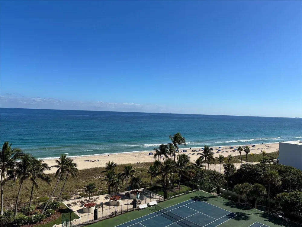 4900 Ocean Boulevard #1003 Lauderdale By The Sea, FL 33308