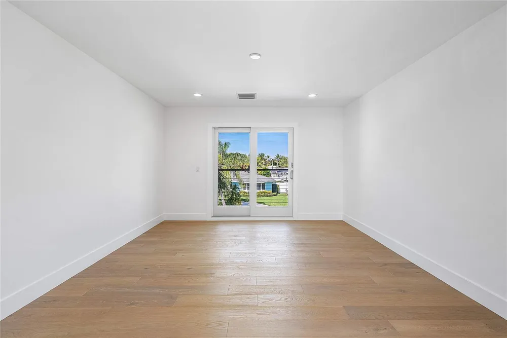8 Leeward Circle Jupiter, FL 33469