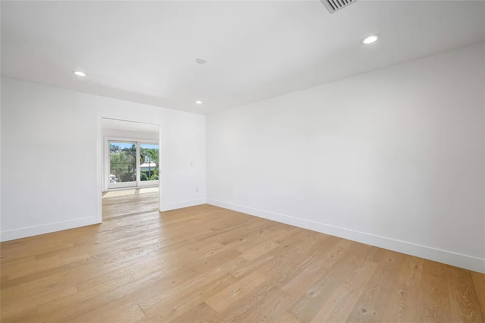 8 Leeward Circle Jupiter, FL 33469