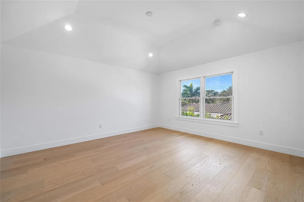 8 Leeward Circle Jupiter, FL 33469