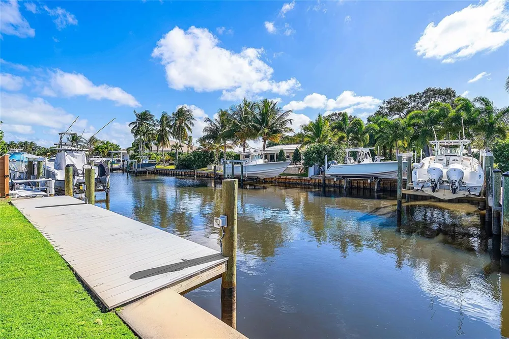 8 Leeward Circle Jupiter, FL 33469