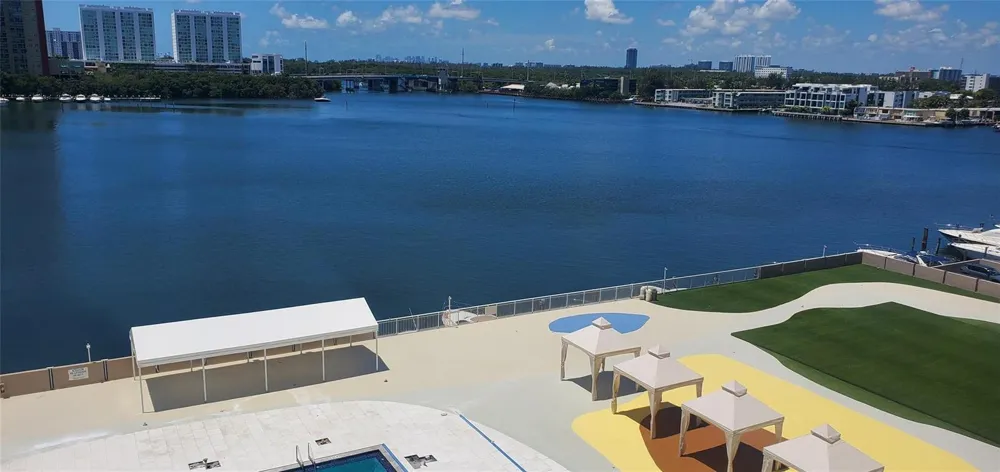 250 174th Street #819 Sunny Isles Beach, FL 33160
