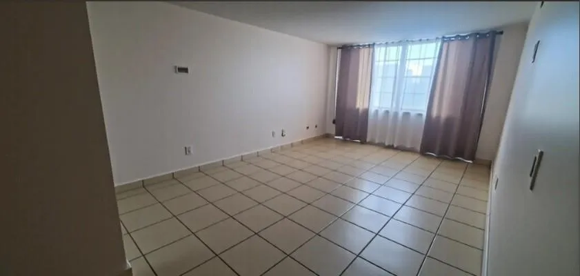 250 174th Street #819 Sunny Isles Beach, FL 33160