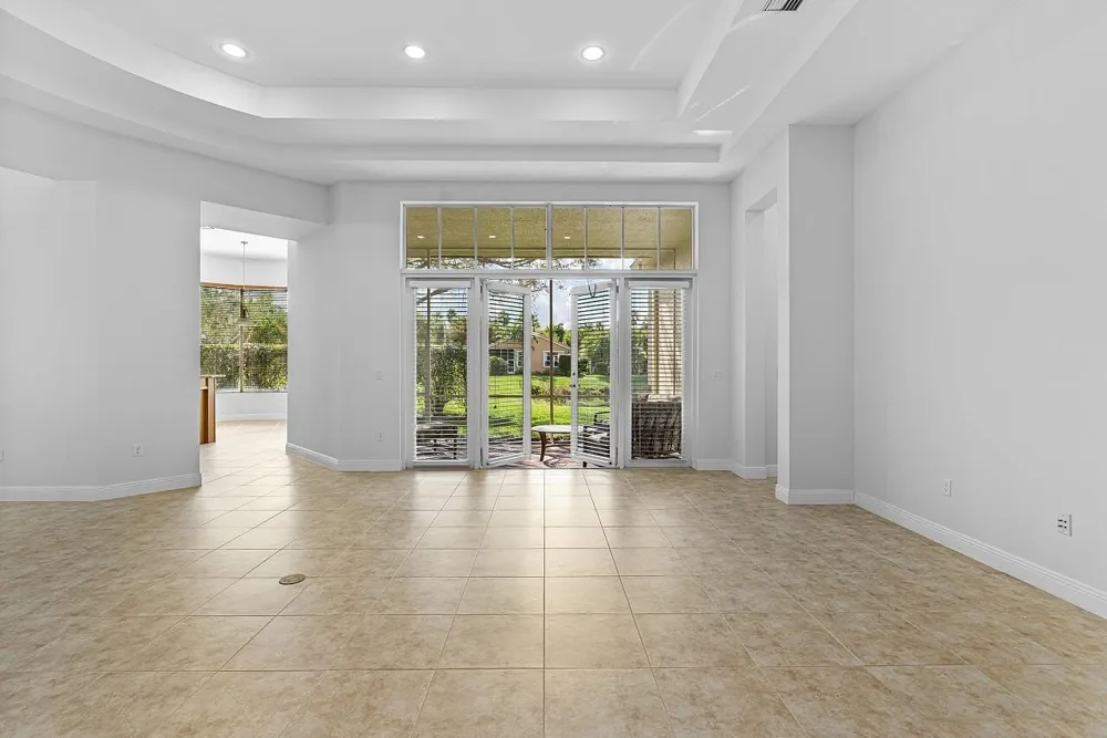 9724 Via Grandezza W Wellington, FL 33411
