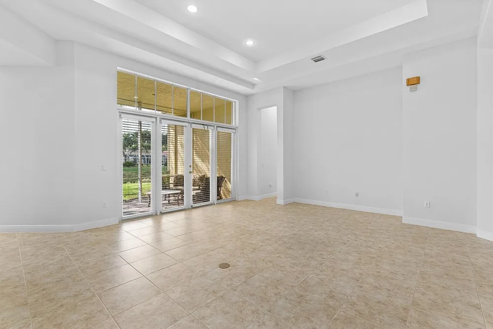 9724 Via Grandezza W Wellington, FL 33411