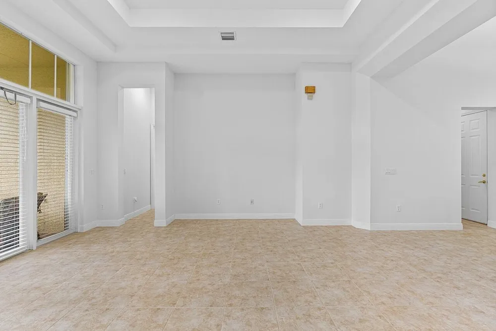 9724 Via Grandezza W Wellington, FL 33411