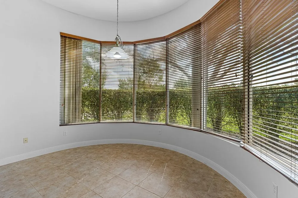 9724 Via Grandezza W Wellington, FL 33411