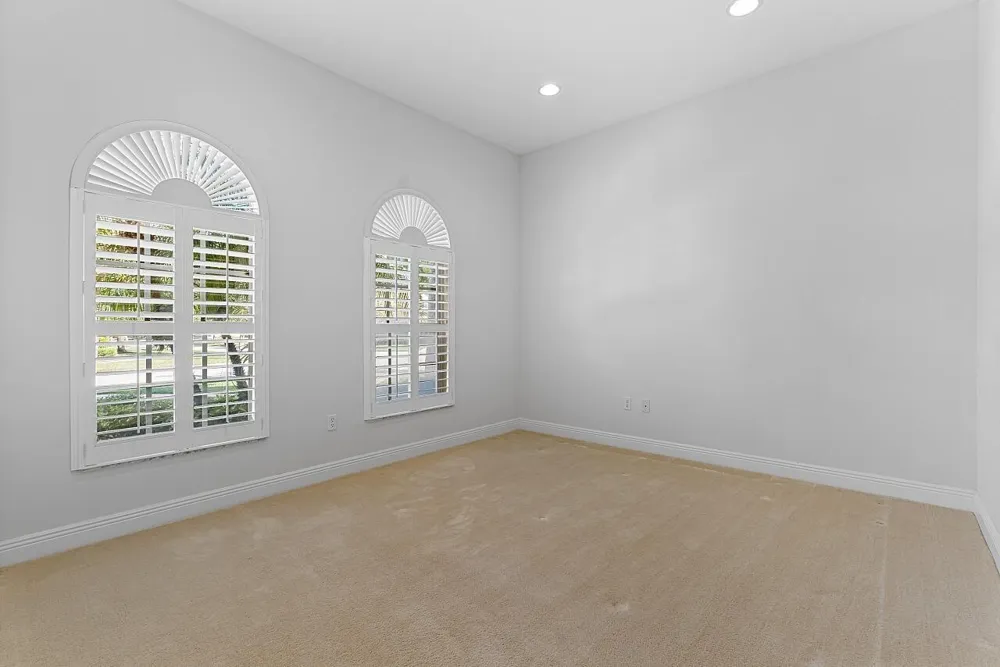 9724 Via Grandezza W Wellington, FL 33411