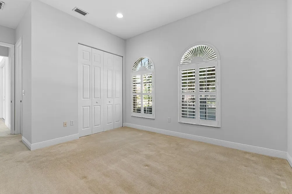 9724 Via Grandezza W Wellington, FL 33411