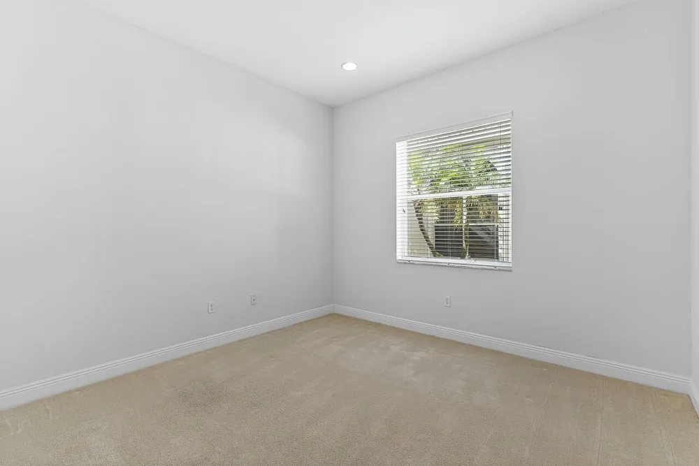 9724 Via Grandezza W Wellington, FL 33411