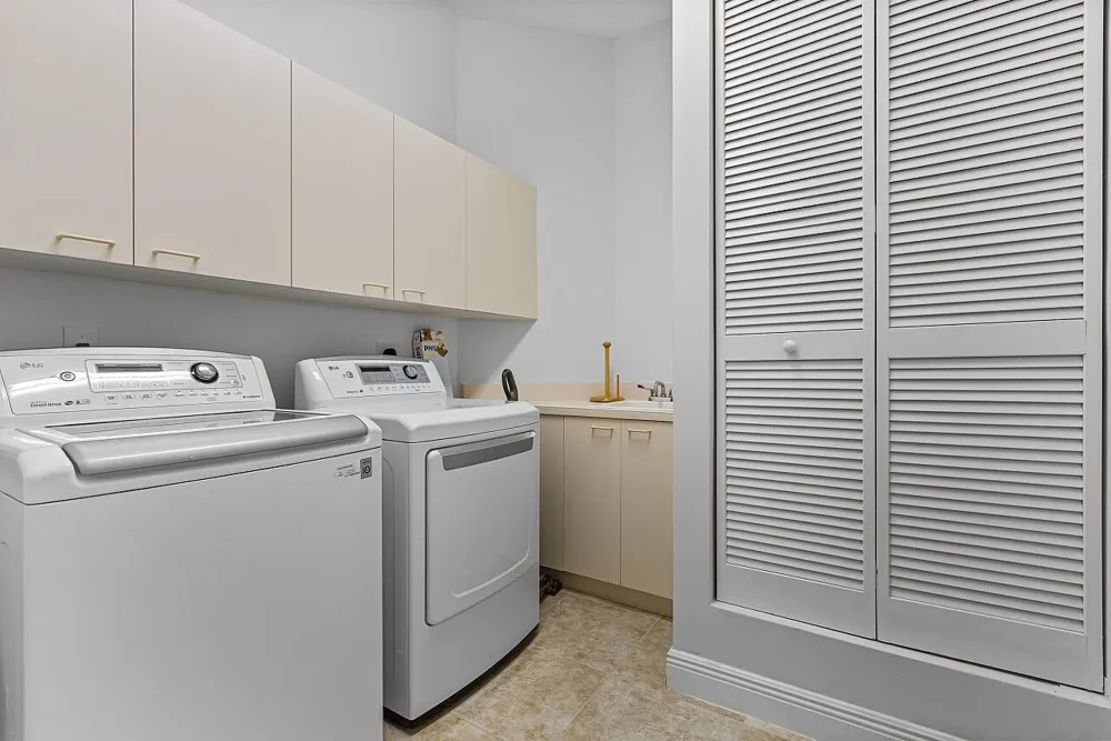9724 Via Grandezza W Wellington, FL 33411