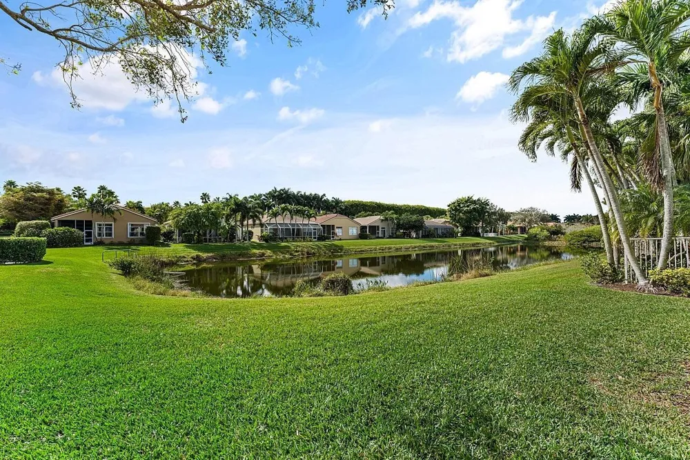 9724 Via Grandezza W Wellington, FL 33411