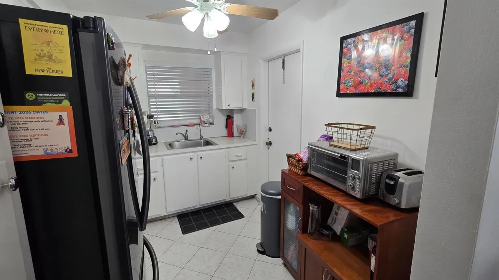 1200 Tallwood Avenue #305 Hollywood, FL 33021