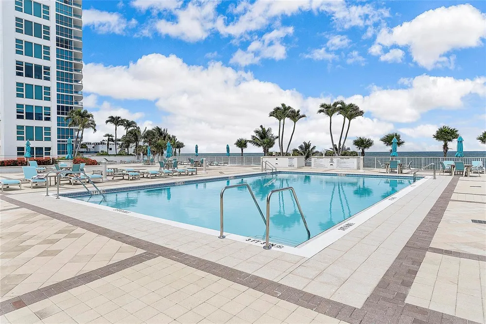 1620 S Ocean Boulevard #5l Lauderdale By The Sea, FL 33062