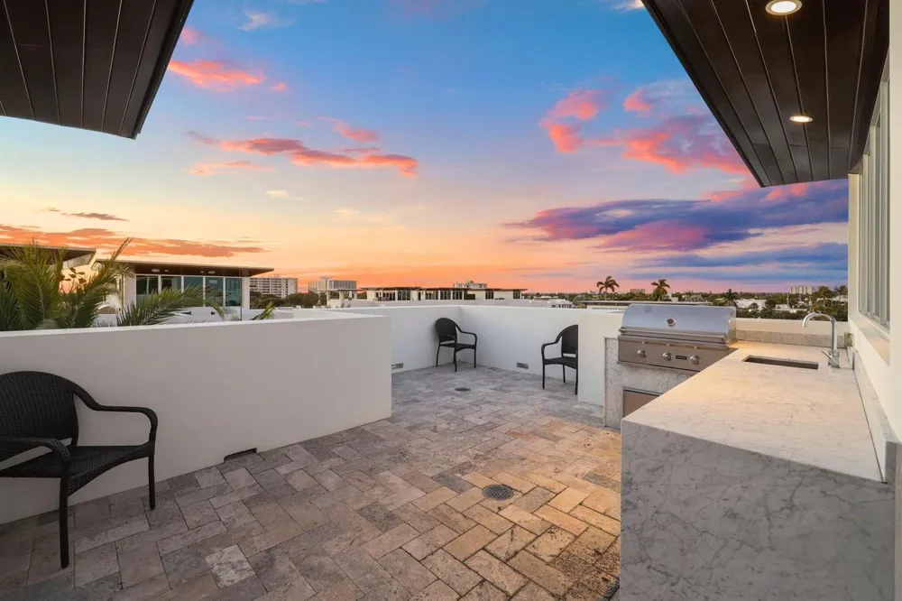 238 Shore Court Lauderdale By The Sea, FL 33308