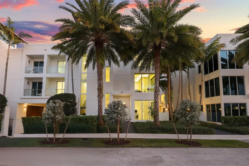 238 Shore Court Lauderdale By The Sea, FL 33308